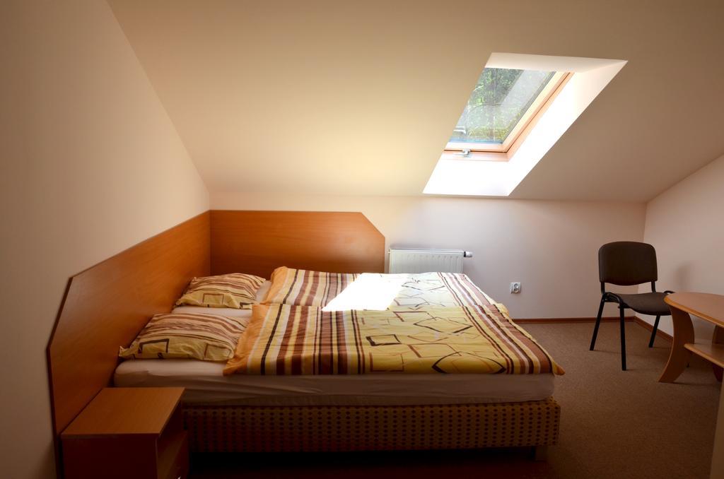 Lesny Zakatek Bed & Breakfast Smardzewice Bagian luar foto