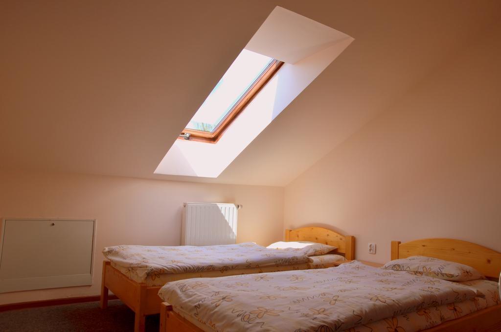 Lesny Zakatek Bed & Breakfast Smardzewice Bagian luar foto