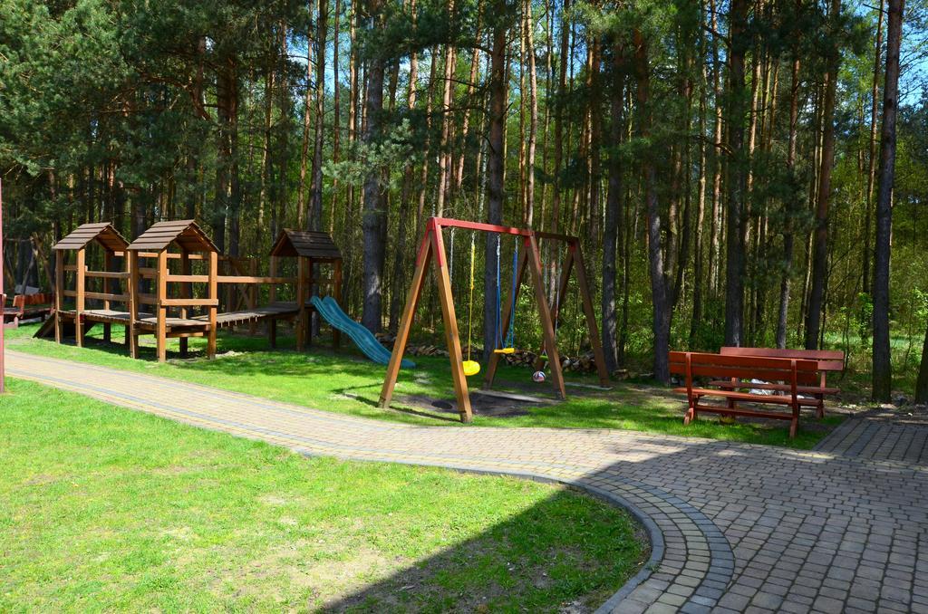Lesny Zakatek Bed & Breakfast Smardzewice Bagian luar foto