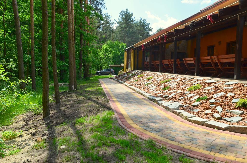Lesny Zakatek Bed & Breakfast Smardzewice Bagian luar foto