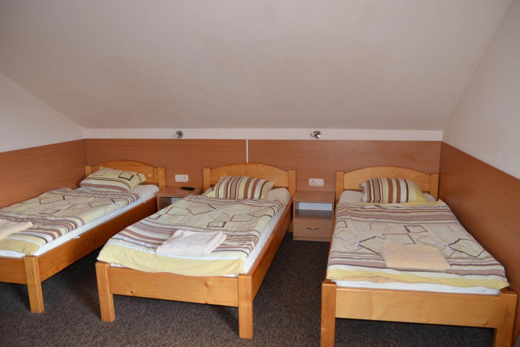 Lesny Zakatek Bed & Breakfast Smardzewice Bagian luar foto