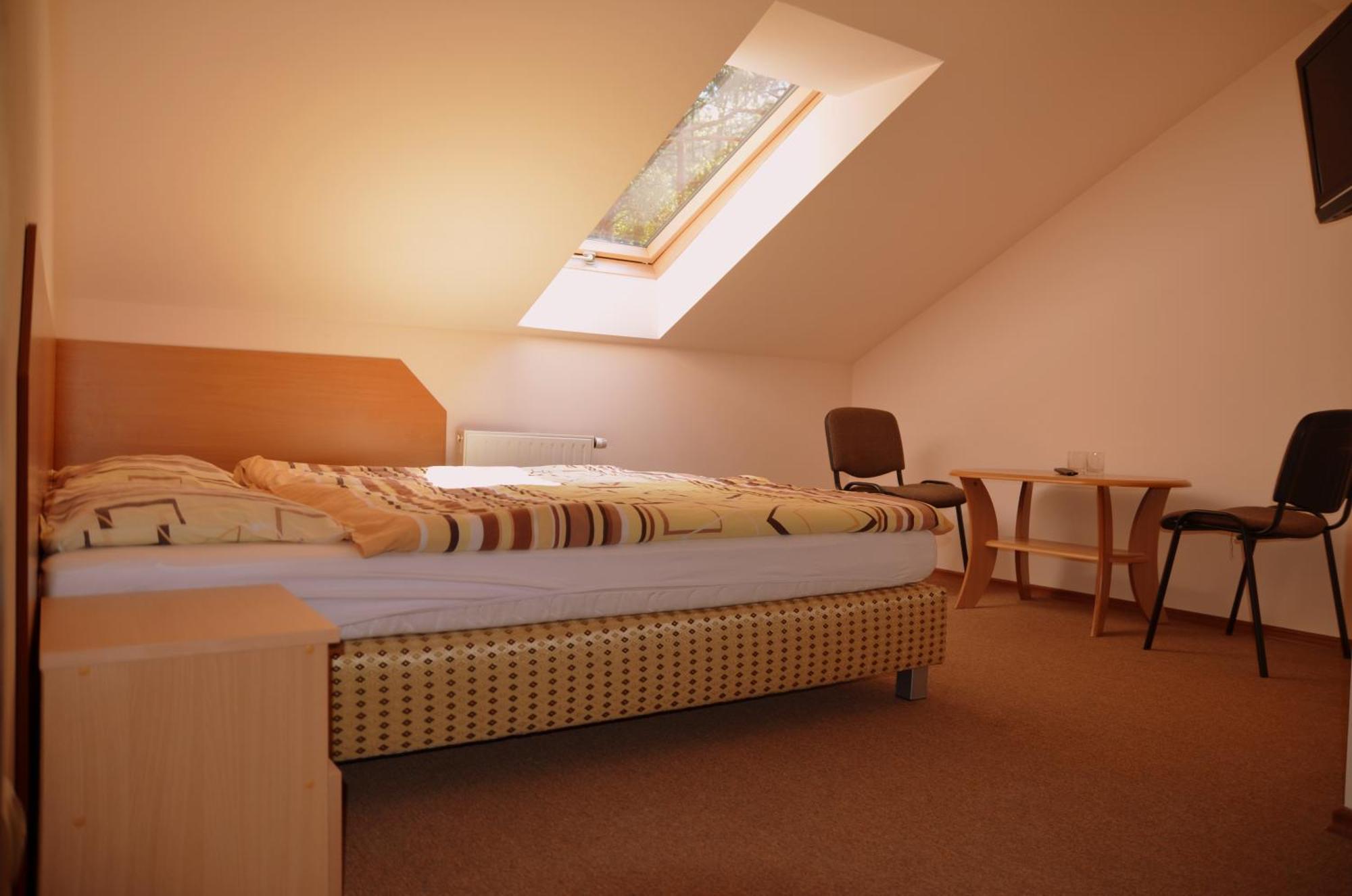 Lesny Zakatek Bed & Breakfast Smardzewice Bagian luar foto